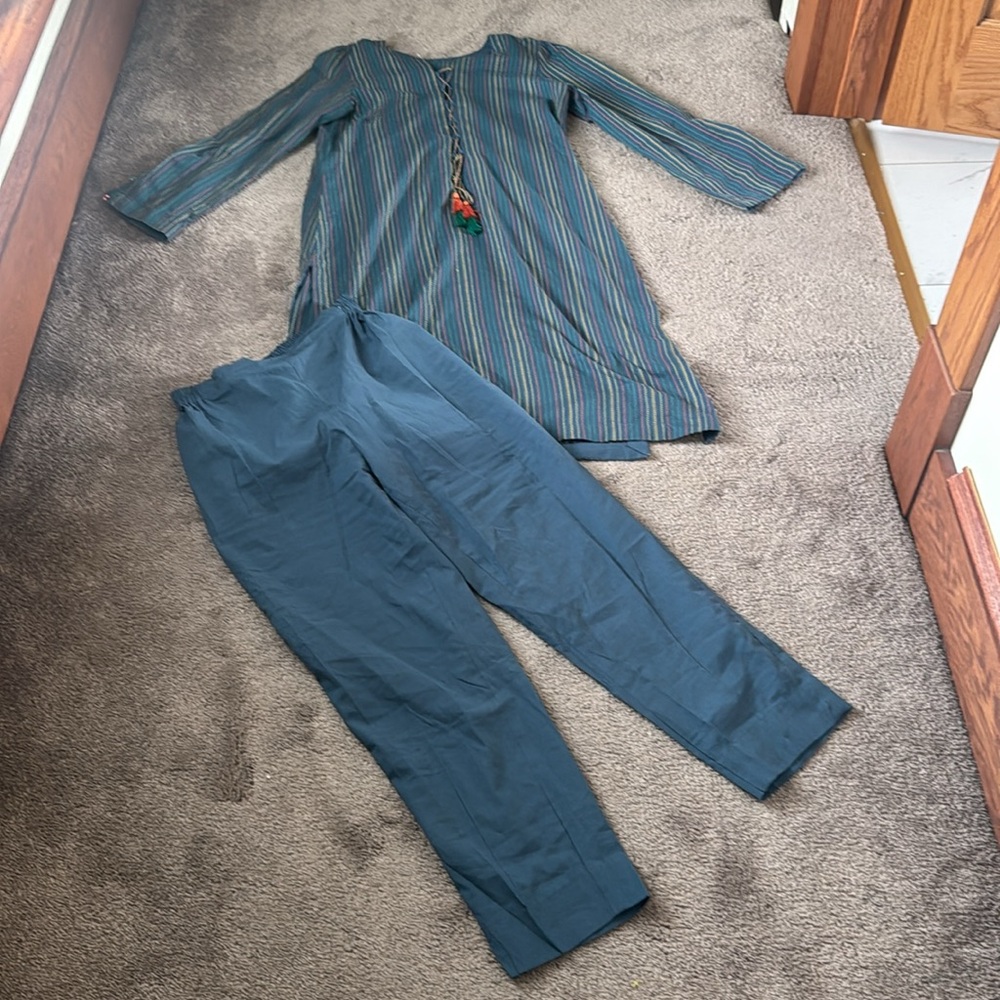 Indian Kurta Two Piece Tunic Pants Set Embroidered Tassel SIZE 10 Slate Blue